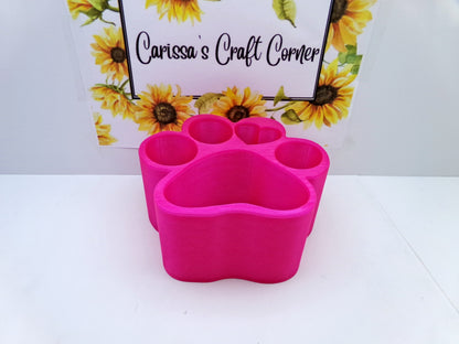 A Paw-rific pen holder