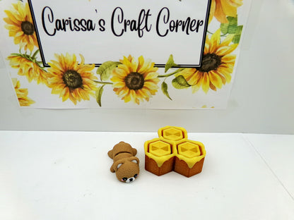HoneyComb Clicker and Bear Cover Minder set
