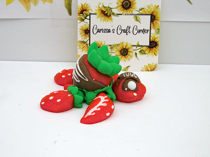 Chocolate Dipped Strawberry Turtle Cover MInder