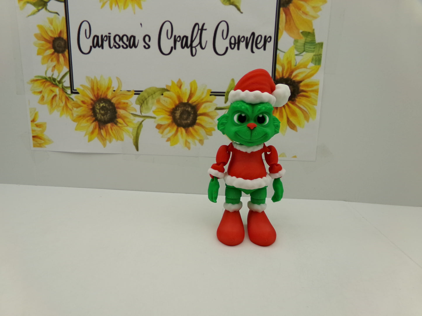 Holiday green Guy flexi and accessories