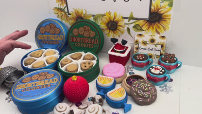 ShortBread Cookie Tin Clicker "not a Cover Minder"